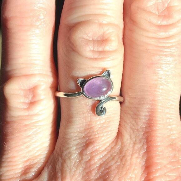 Sterling Silver 925 Oval Amethyst Cabochon Kitty Cat Band Ring Size 7 Cat Lover - Picture 11 of 16